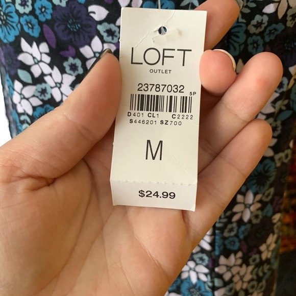 Nwt LOFT OUTLET FLORAL ADJUSTABLE STRAP TANK TOP SIZE MEDIUM - Picture 4 of 10